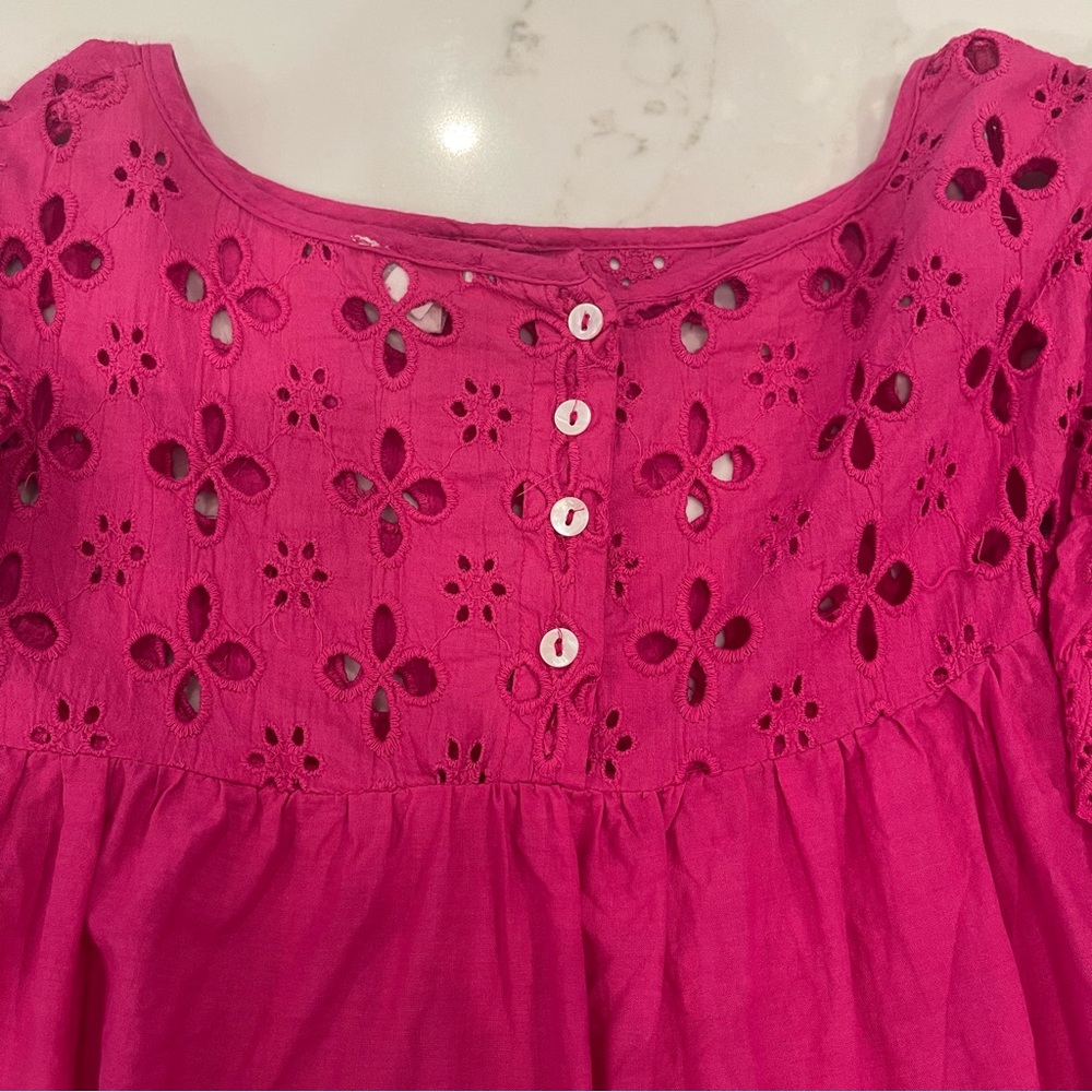 NWOT Jennifer & Grace hot pink eyelet long sleeve blouse - Picture 10 of 16